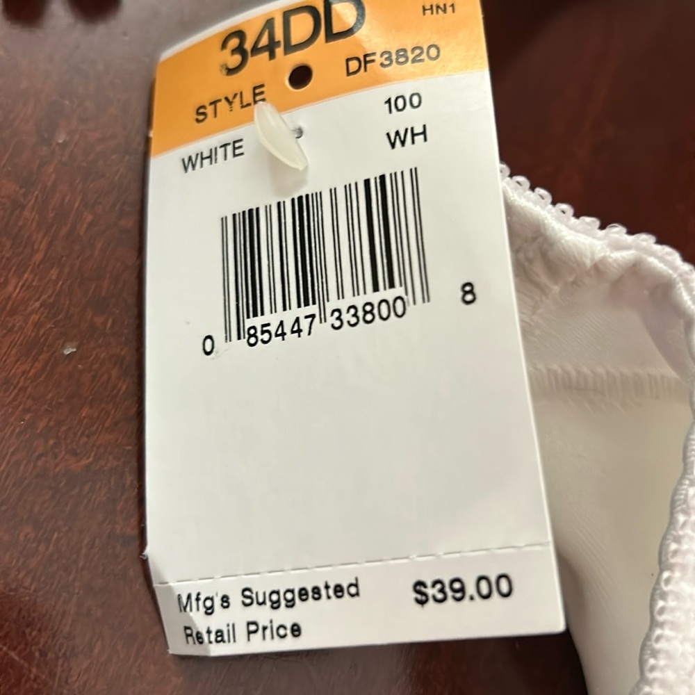 New With Tags Bali White Bra.  Never worn. Style DF3820